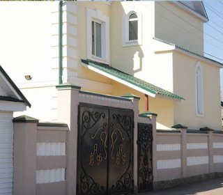 Утепление фасадов коттеджей, домов, установка фасадных декоративных элементов из пенополистирола в Ульяновске